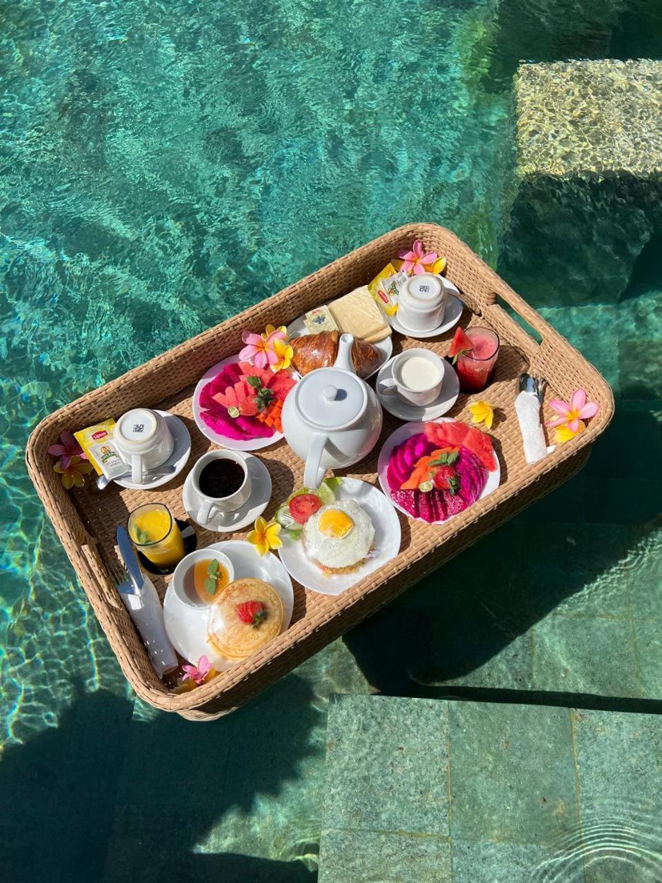 D'Avera Villa Canggu Eksteriør bilde